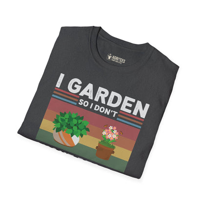 I Garden So I Don't Choke People Funny Retro T-Shirt